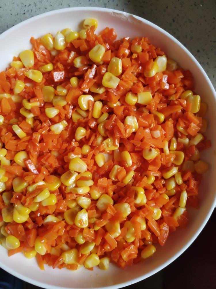 胡萝卜玉米馄饨