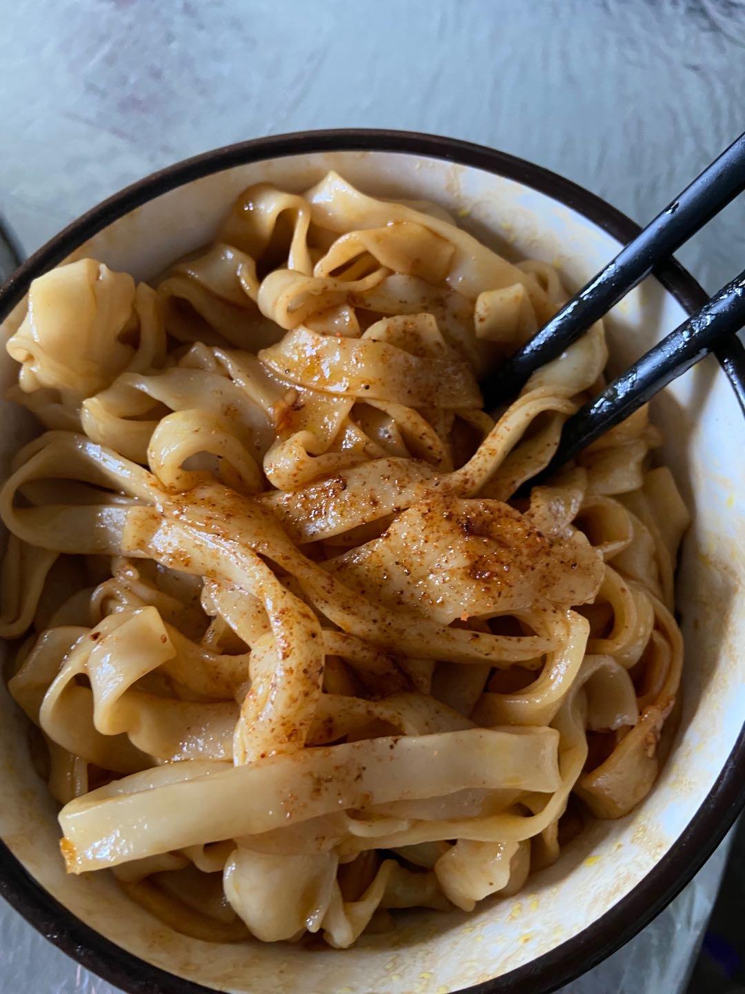 葱油刀削面这样做让你吃完直接舔碗洗都不用洗的全部作品