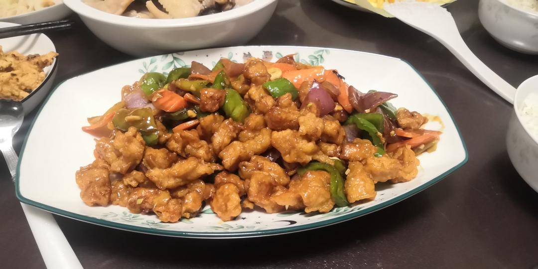 溜肉段，熘肉段（晶莹透亮外脆里嫩）