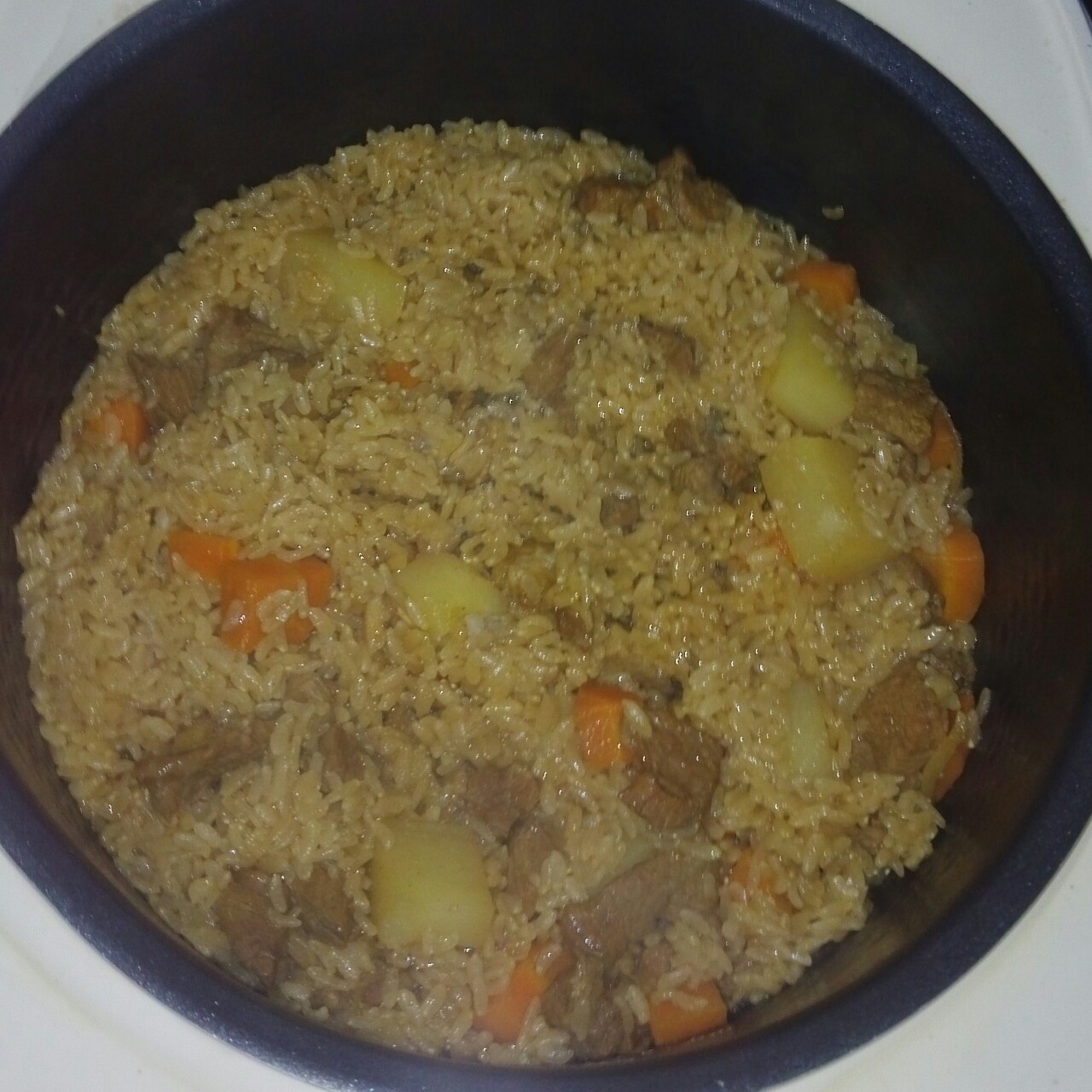 喷香羊肉焖饭