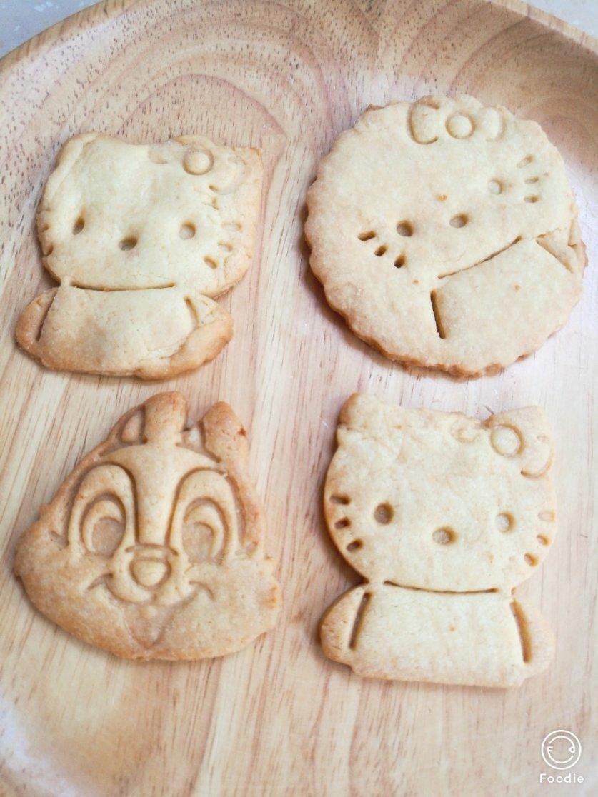 小朋友们超爱的卡通小饼干