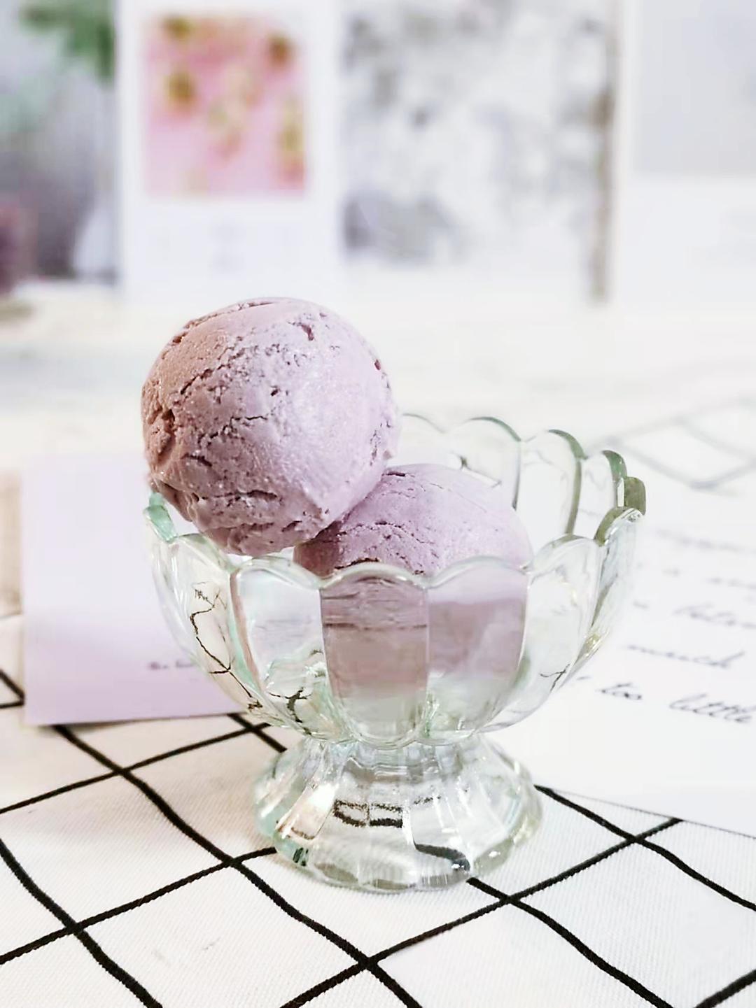 0人做过这道菜爱做美食的coco今天我们来做芋泥冰淇淋,浓浓的香芋味