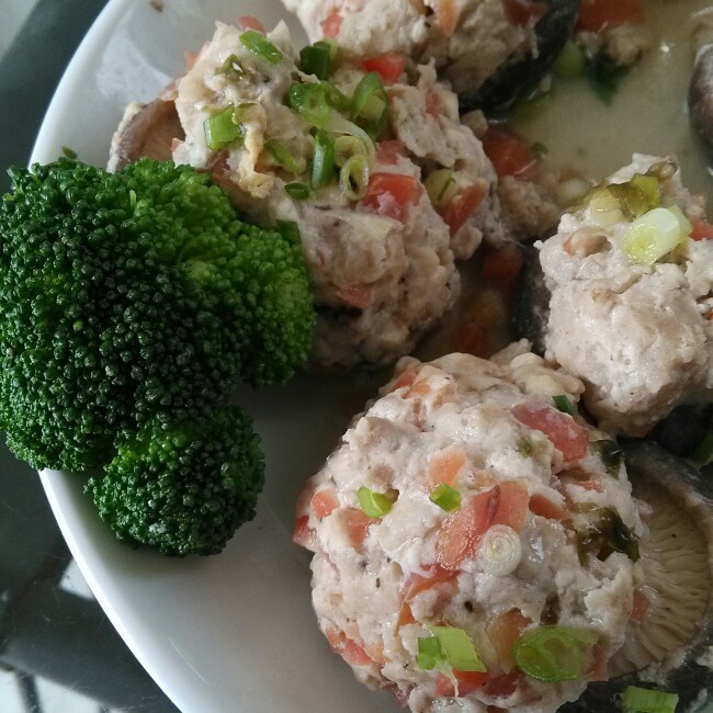 豆腐肉末酿香菇