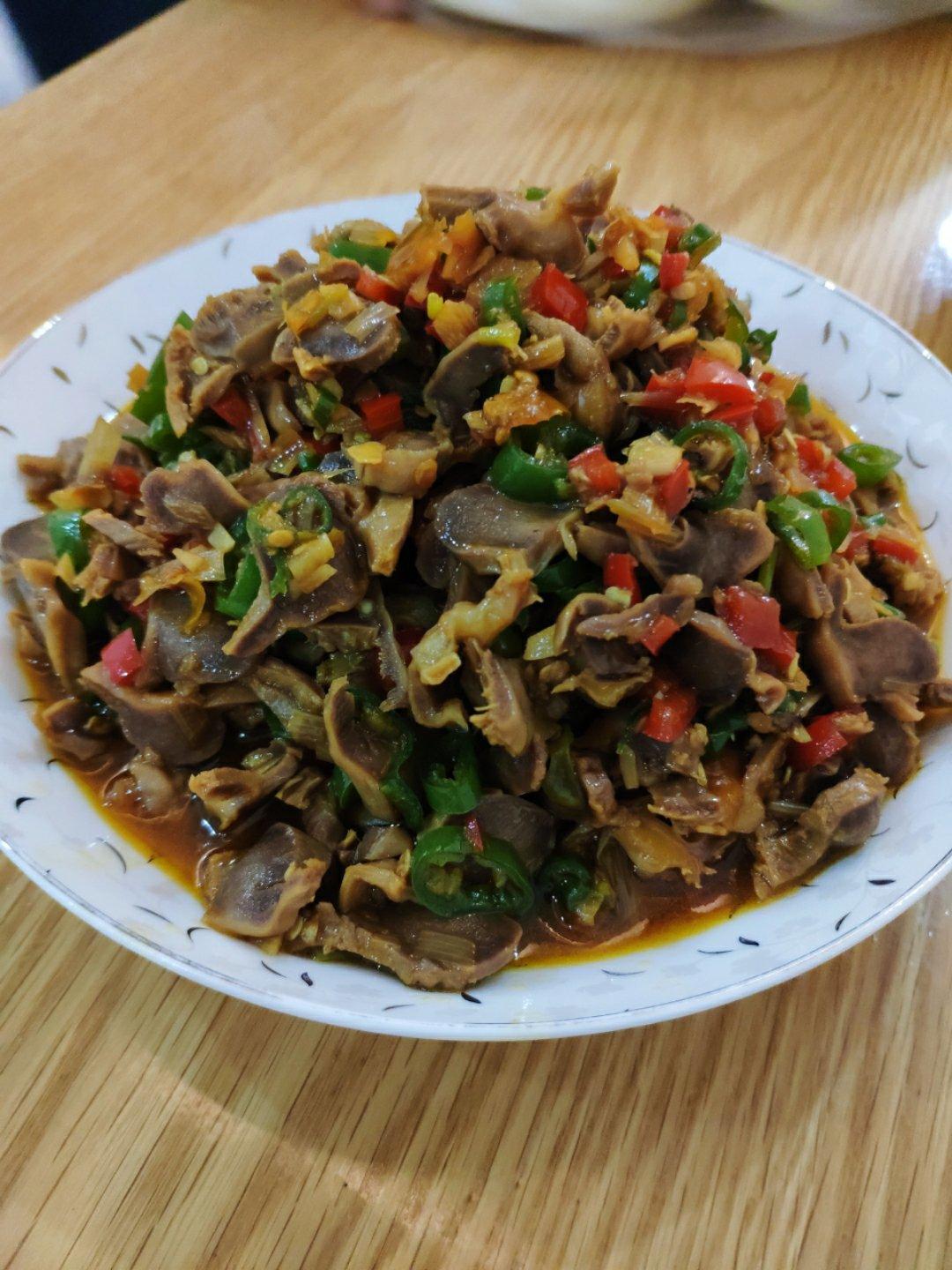 爆炒鸡胗