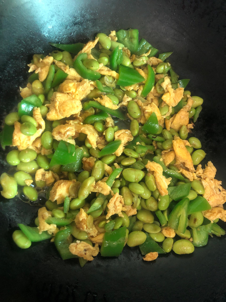 家常小炒—毛豆炒鸡蛋