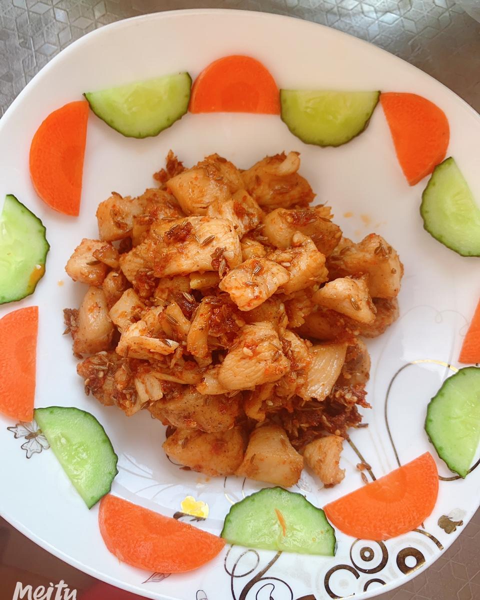 好吃到没朋友の香辣孜然鸡肉粒