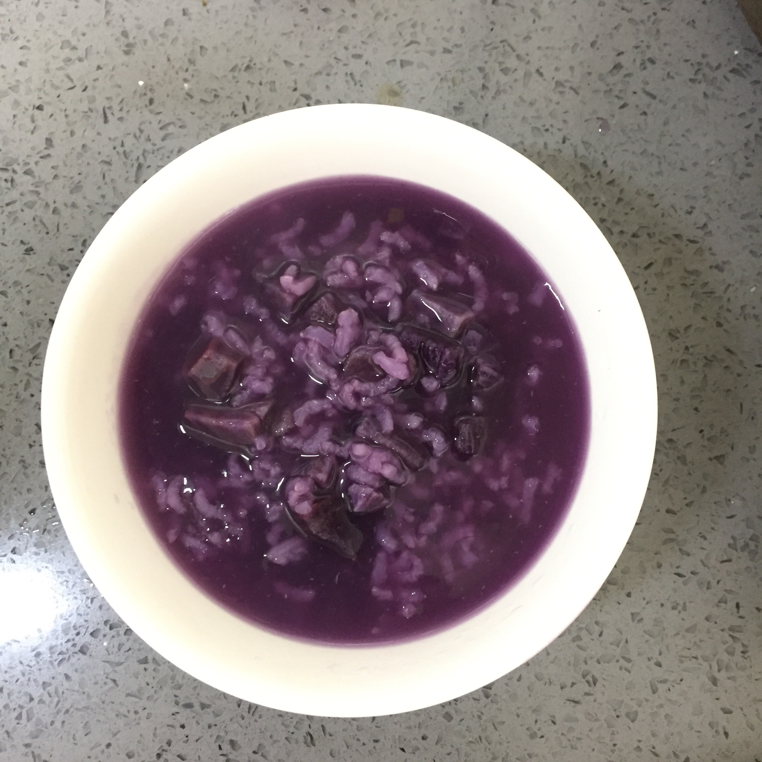 好喝又营养的紫薯粥的做法