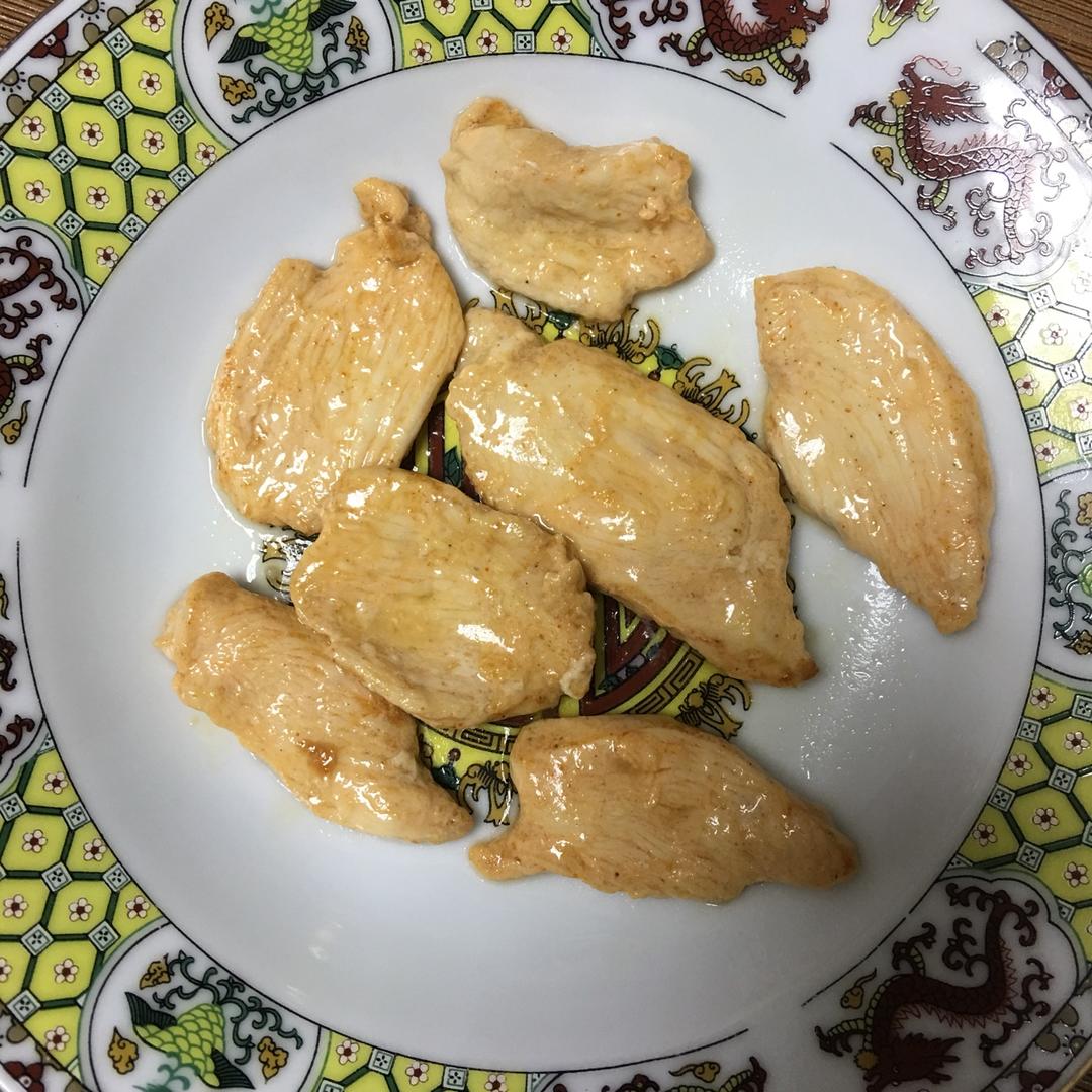 超级入味、快手、简单、方便的新奥尔良口味嫩煎鸡胸