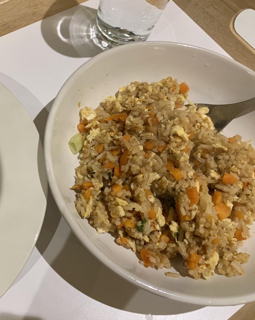 好吃到停不下来的酱油蛋炒饭