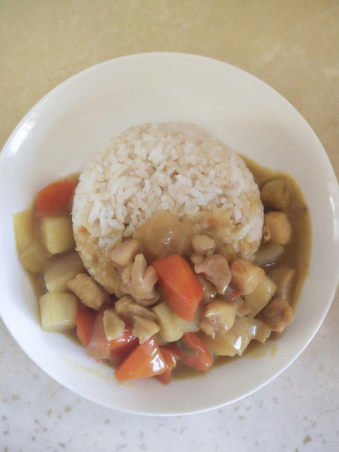 咖喱鸡肉饭