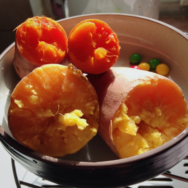 不爱说话的神仙教母做的微波炉烤红薯