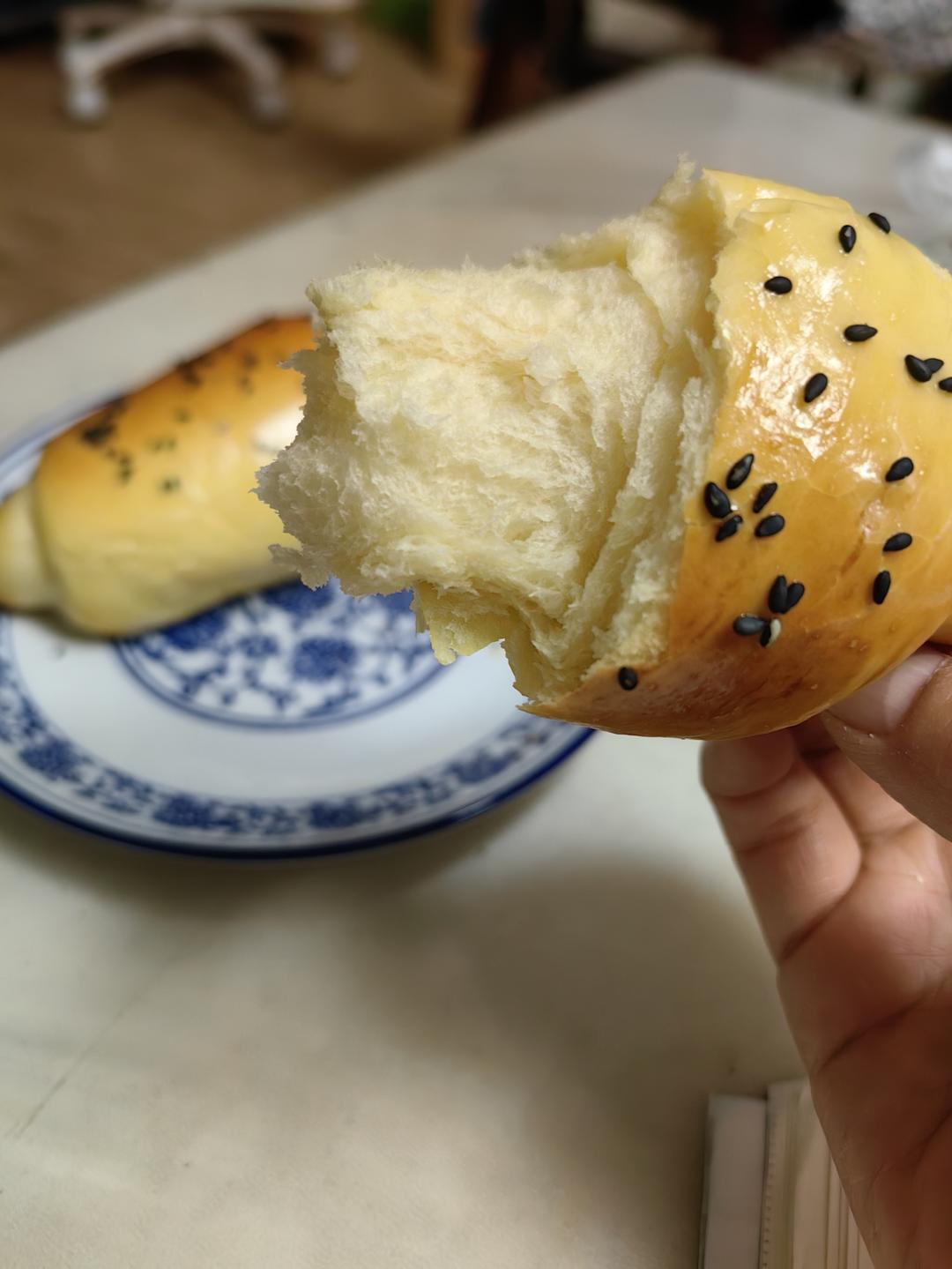 纯奶手撕吐司的做法 步骤1