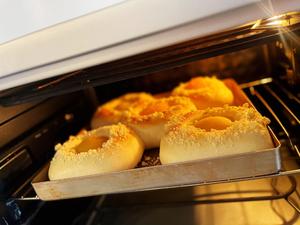 黄桃酥粒面包的做法 步骤7