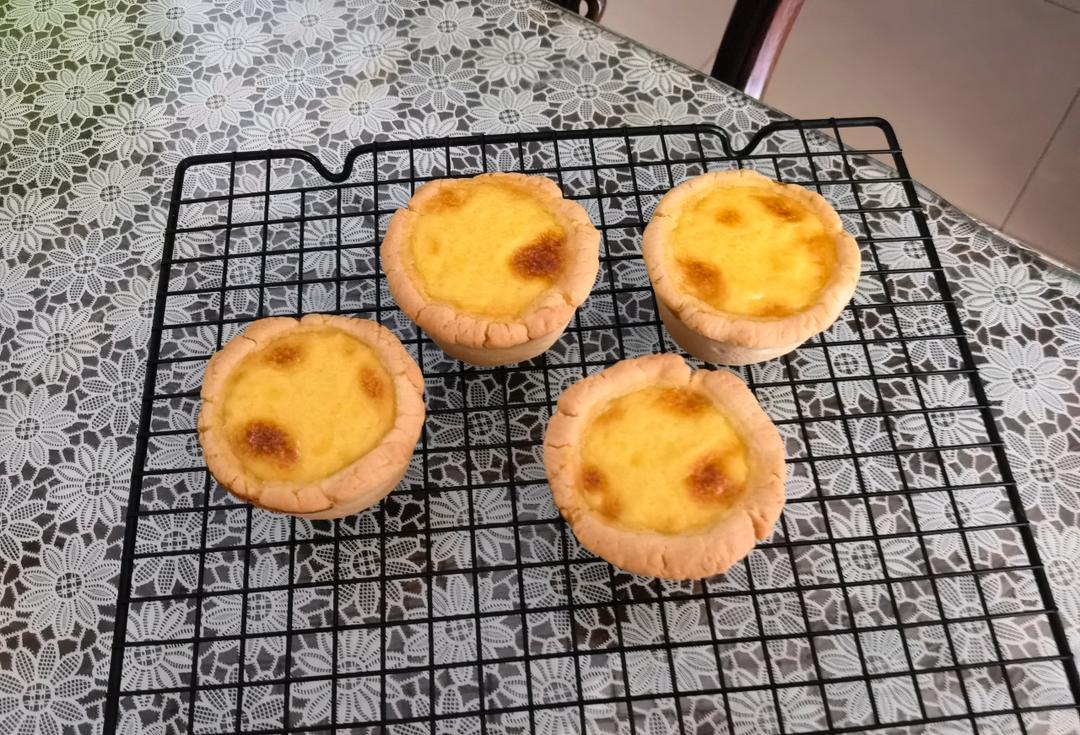 💕外酥里嫩～好吃到停不下来的德式布丁塔