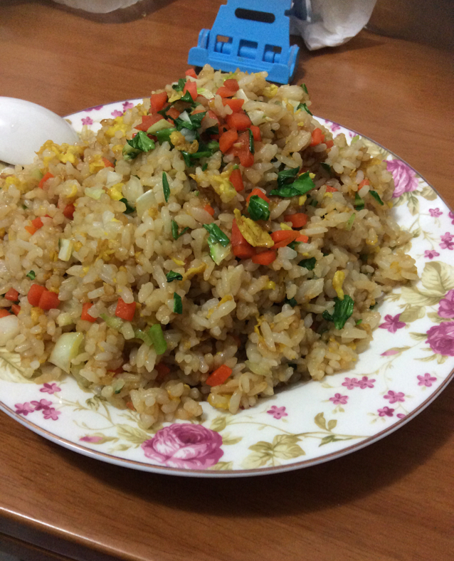 小时候的酱油炒饭