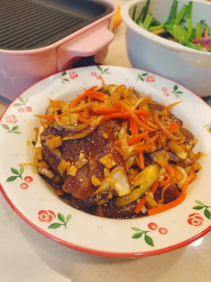 「正宗韩式烤肉」调味牛肉的腌制秘诀