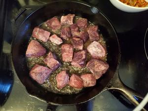 勃艮第红酒炖牛肉的做法 步骤5