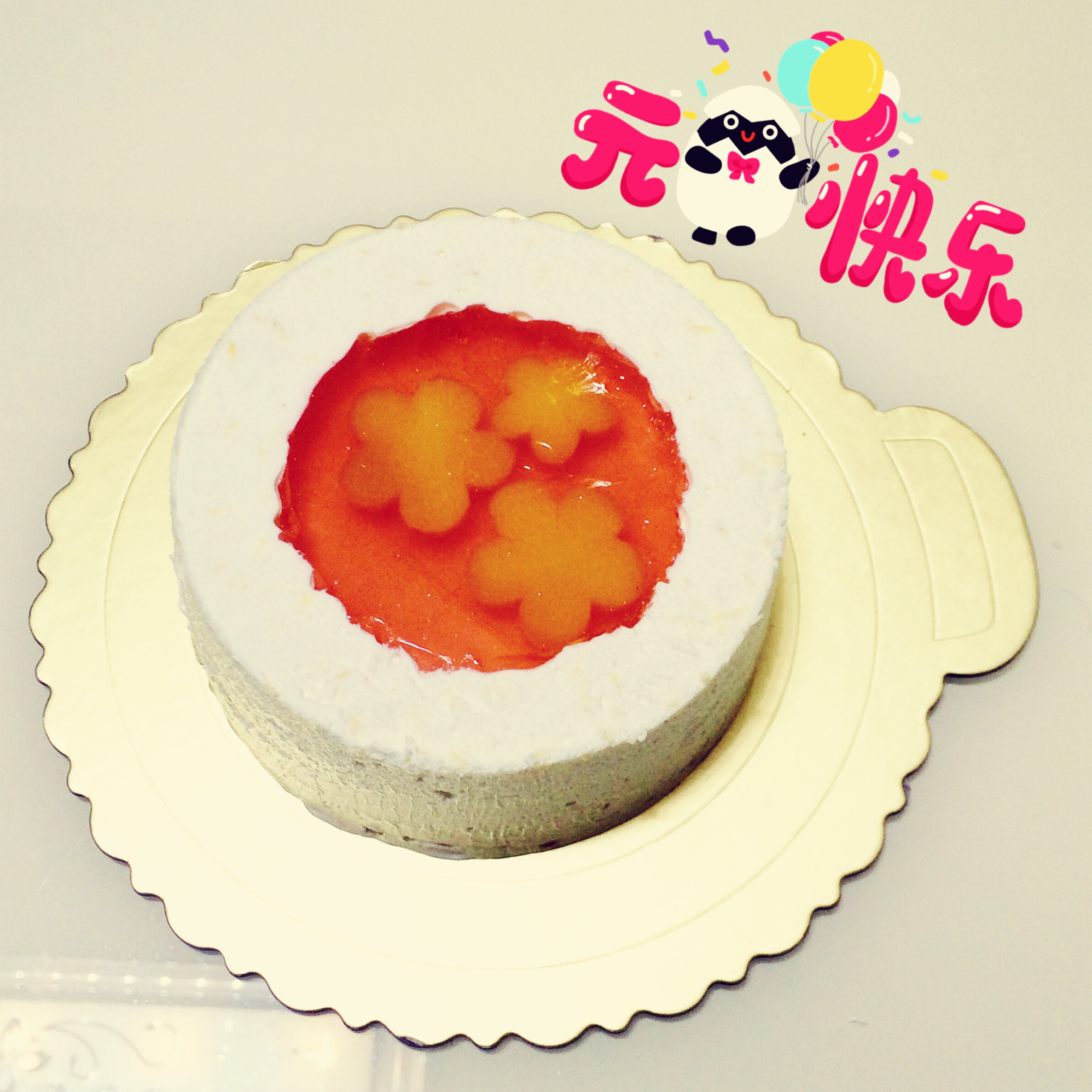 草莓果冻慕斯蛋糕