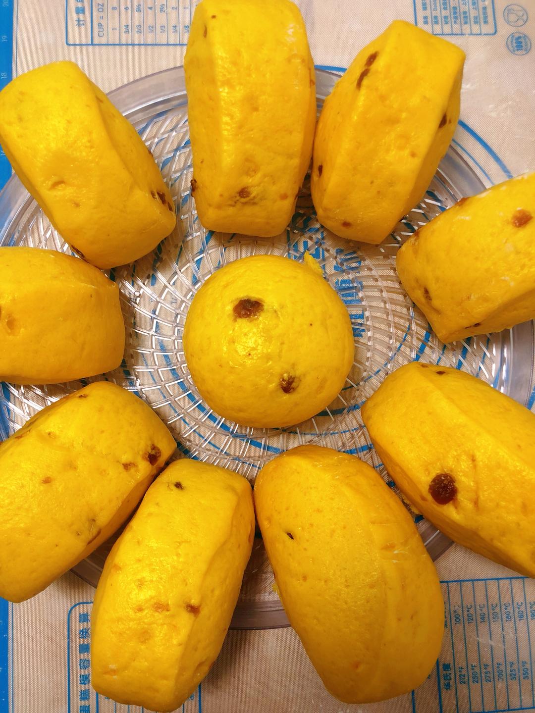 南瓜黄金馒头的做法