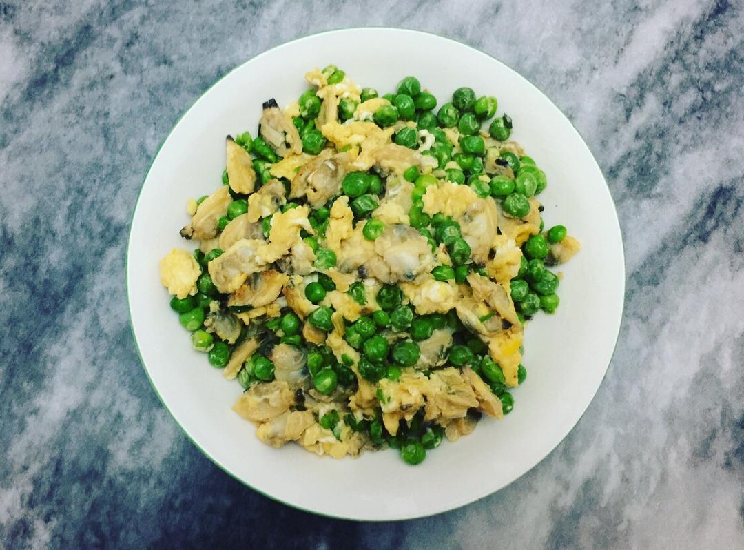 小青豆蚬肉炒蛋的做法
