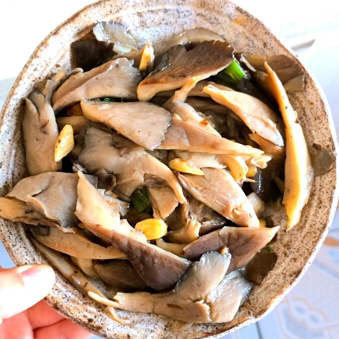 素炒平菇