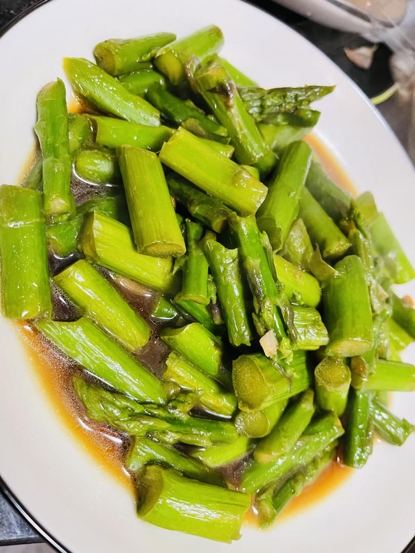 清炒芦笋（超级嫩！！！）