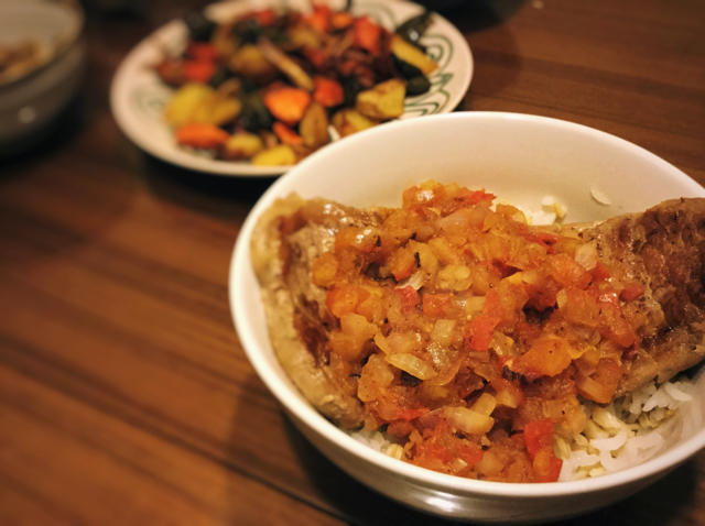 食戟之灵-- 夏里亚宾牛排盖饭