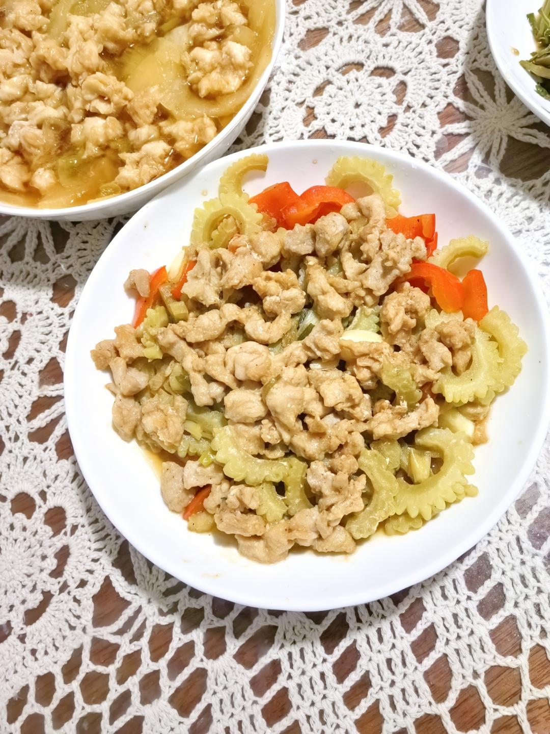 苦瓜炒肉
