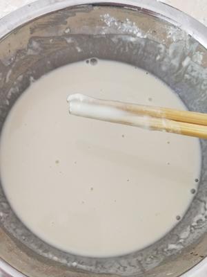 简单易做电饭锅卷饼的做法 步骤2