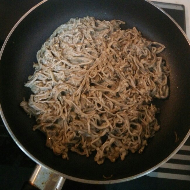 孜然金针菇