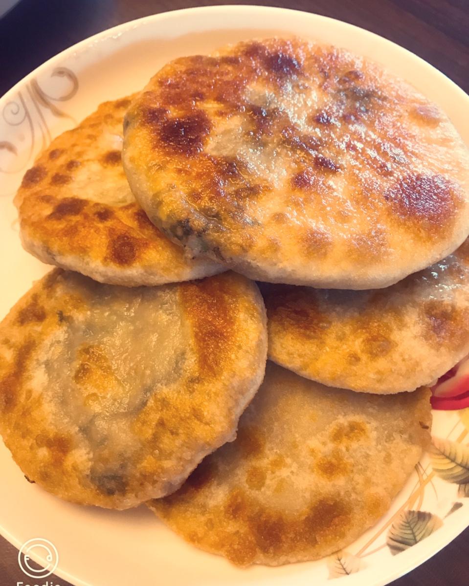 薄皮馅饼的制作方法（鸡蛋菠菜、鸡蛋韭菜馅儿饼）