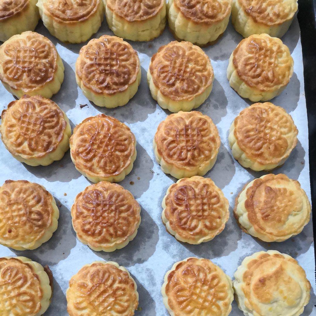 香港半岛奶黄月饼
