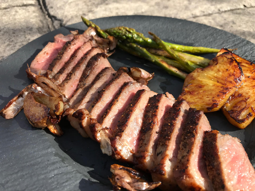 好吃到哭的煎牛排