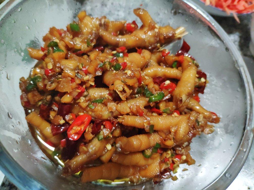 然妈小灶.蒜香鸡脚