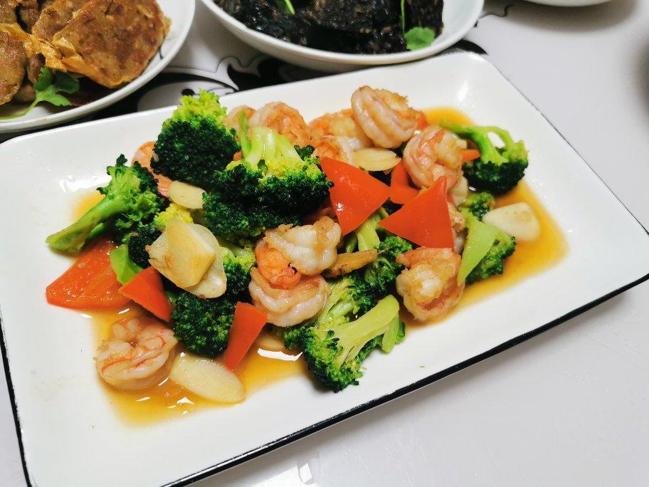 减肥美食~荷兰豆木耳胡萝卜炒虾仁