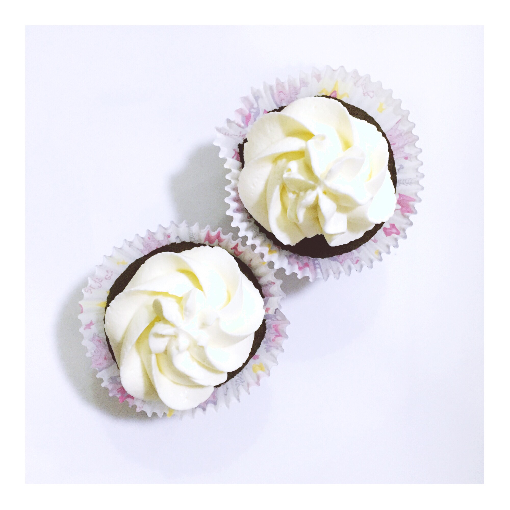 古典巧克力cupcake配马斯卡彭奶油霜