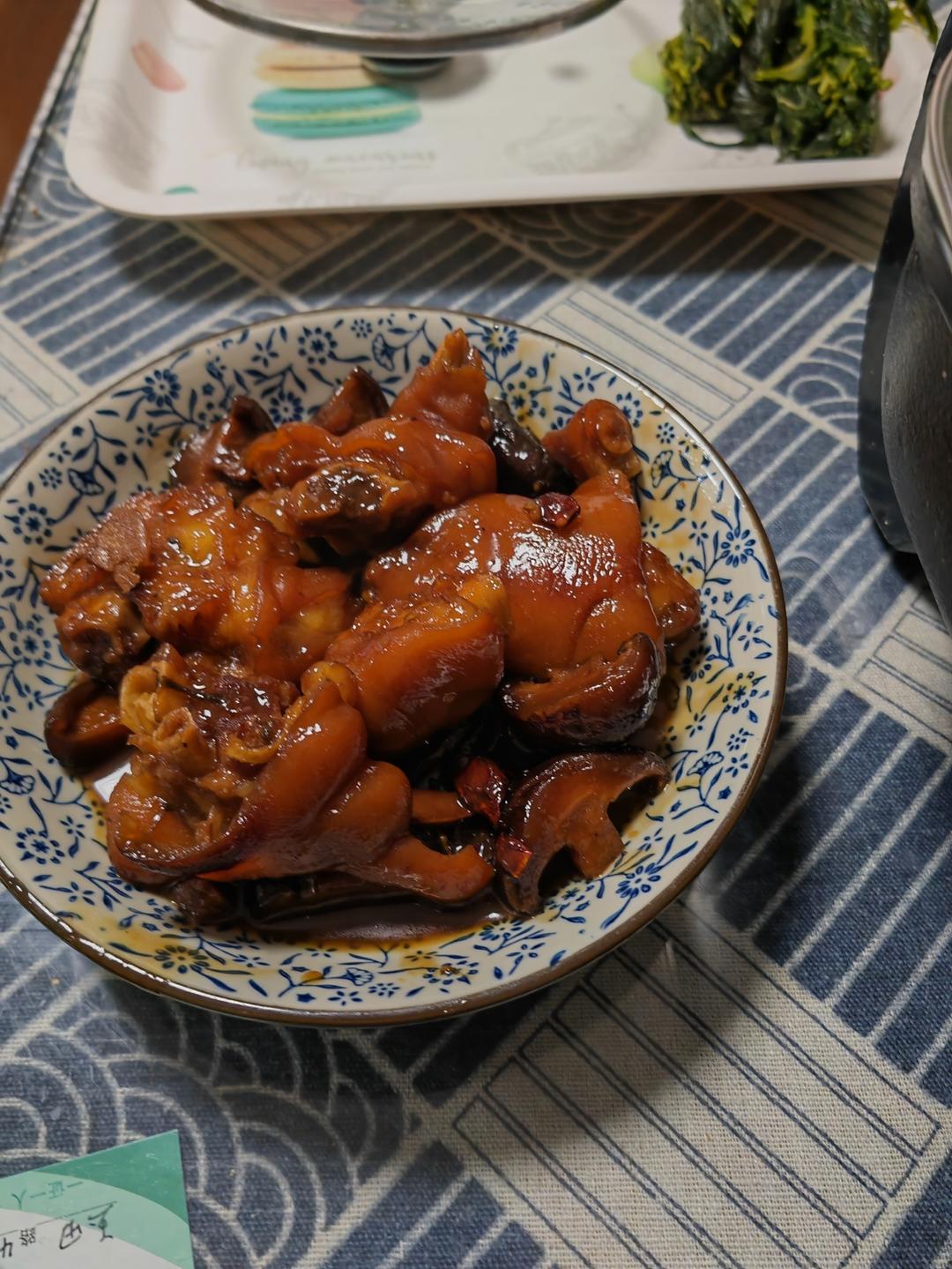 极简版红烧猪蹄（电饭煲）