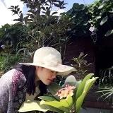 一个爱吃爱笑的胖子