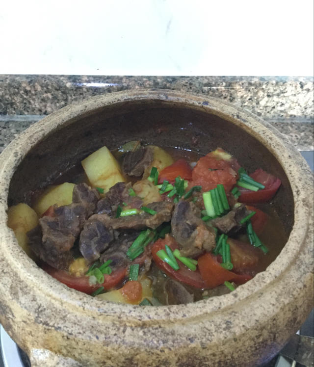 番茄土豆炖牛腱