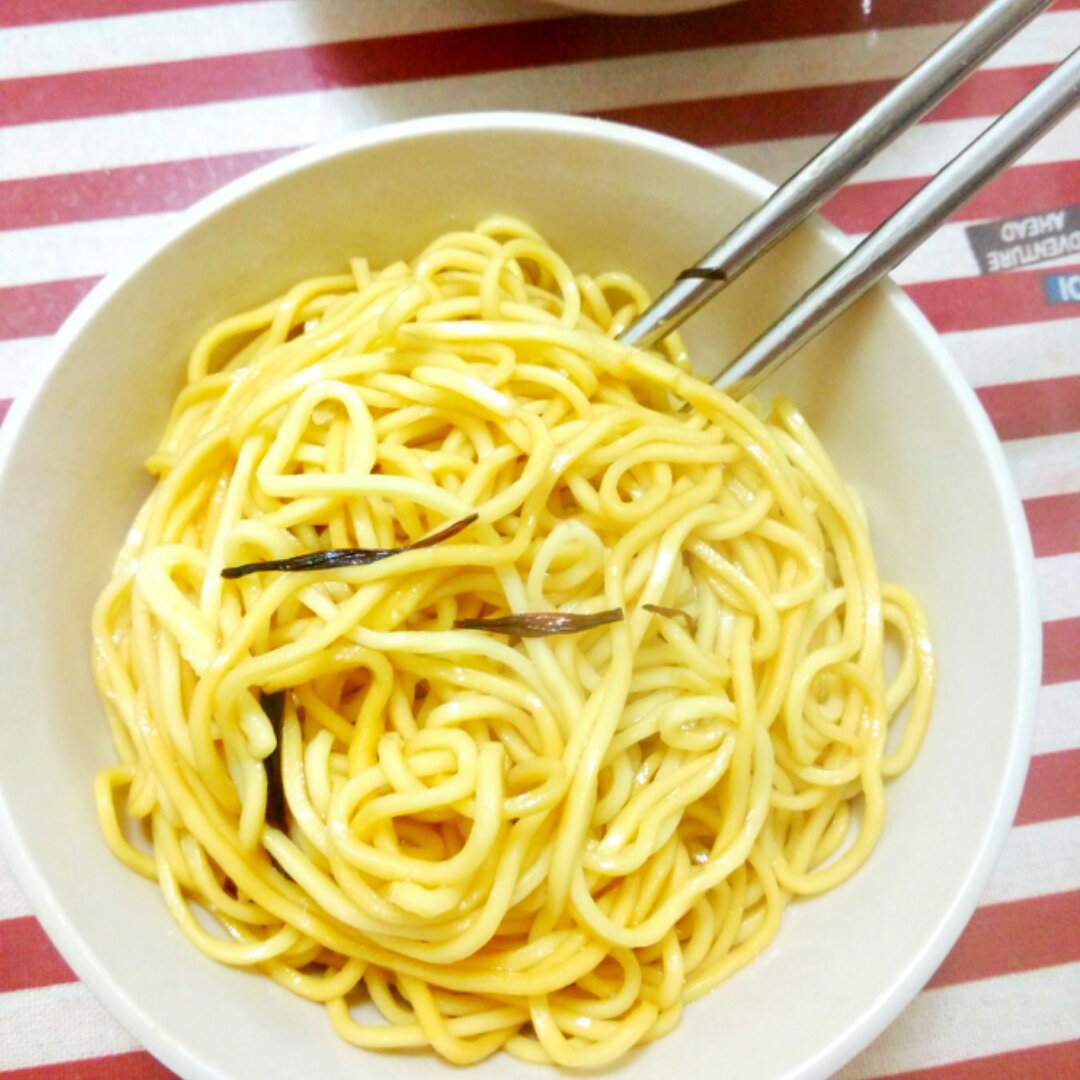 滑、Q、弹弹弹，弹掉牙齿的自制面条，哈哈