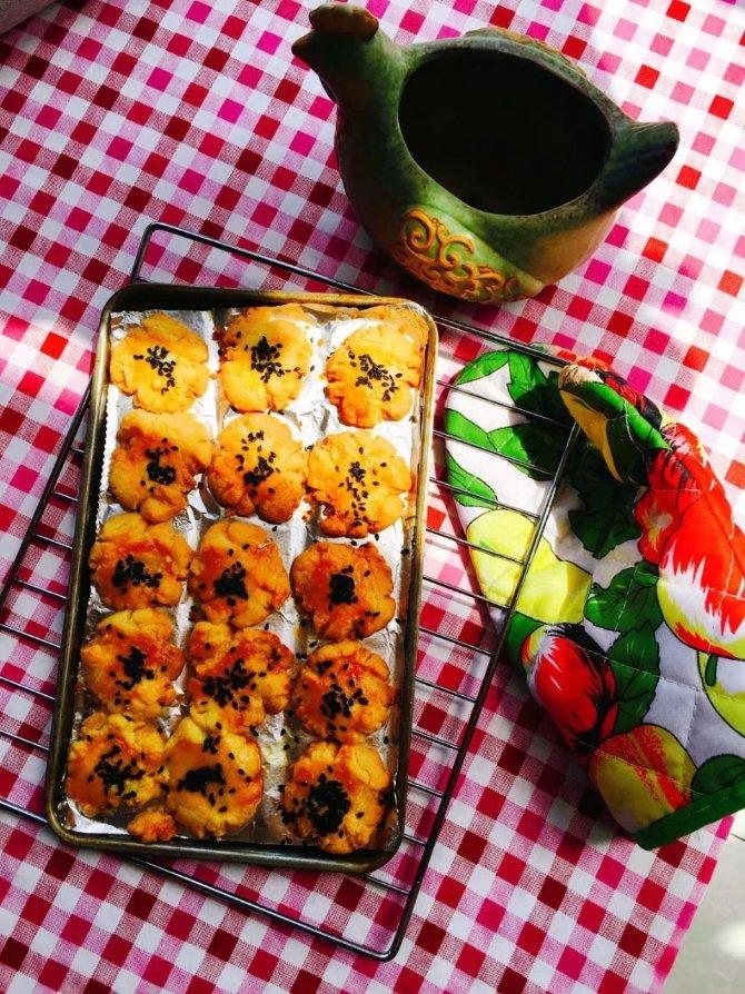 酥掉渣的桃酥饼