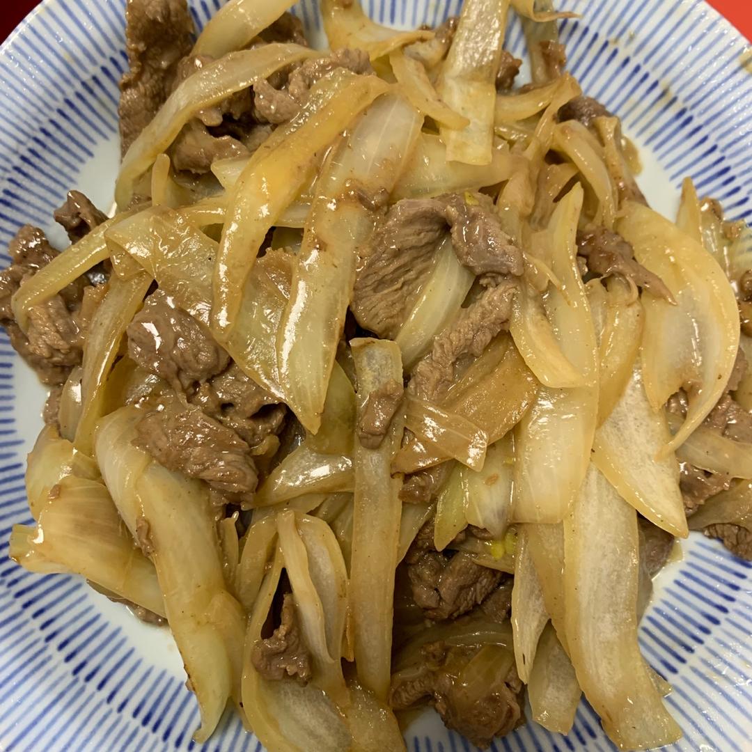 洋葱炒牛肉
