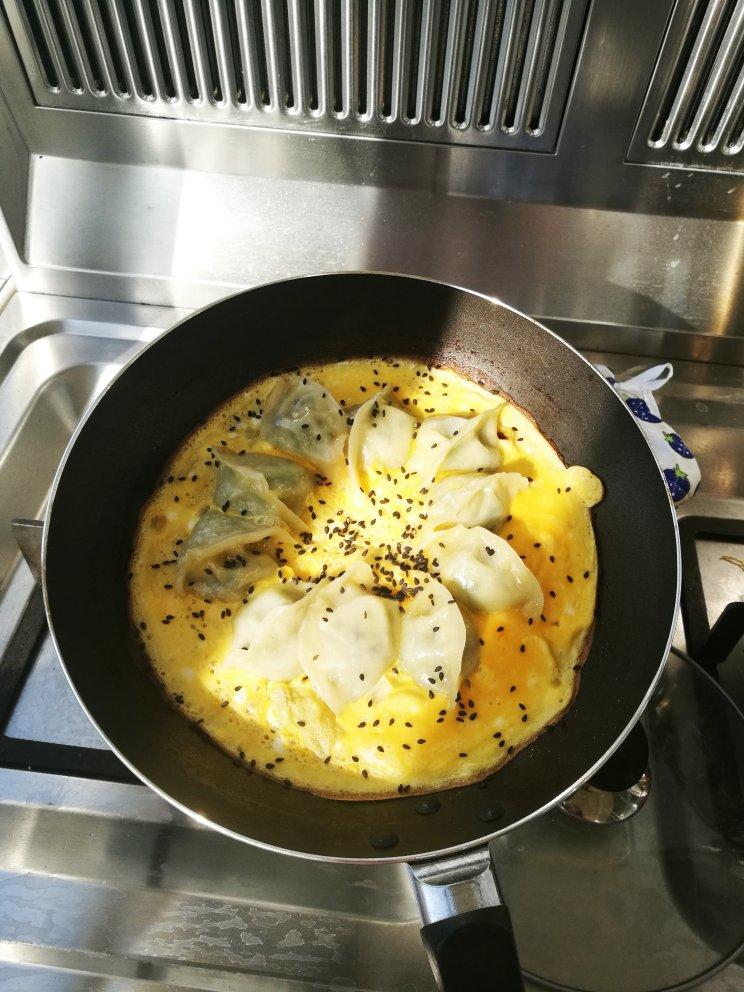 懒人快手抱蛋煎饺