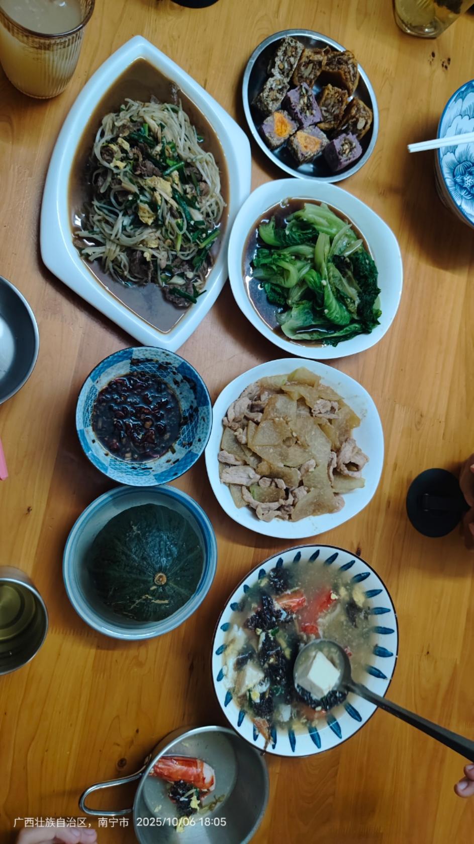粗茶淡饭