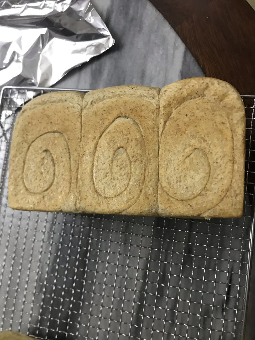 低卡全麦吐司