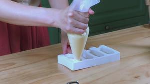 【雪糕小分队】1：毫无冰渣感的脆皮雪糕的做法 步骤11