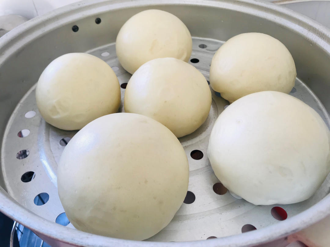 烫面馒头（一次发酵，个个水光肌）