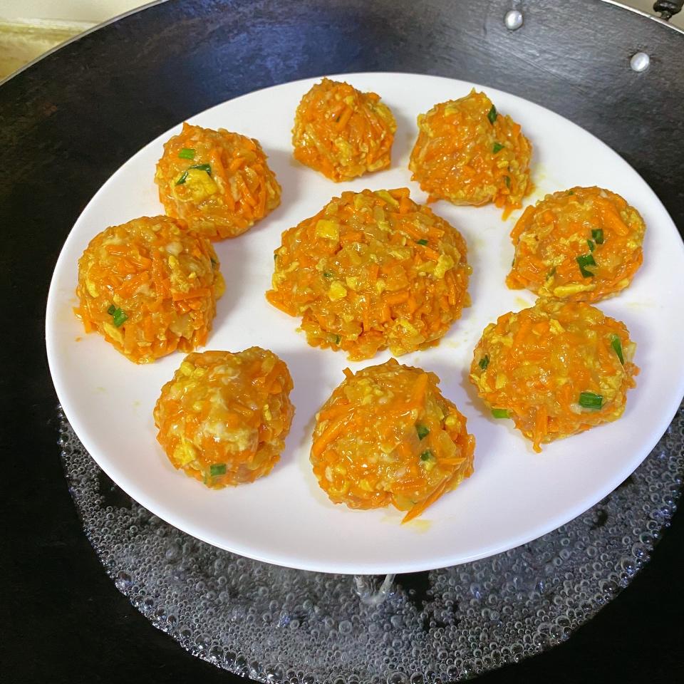 蒸蔬菜肉丸(胡萝卜,肉沫,沙葛)——简单家常菜的做法