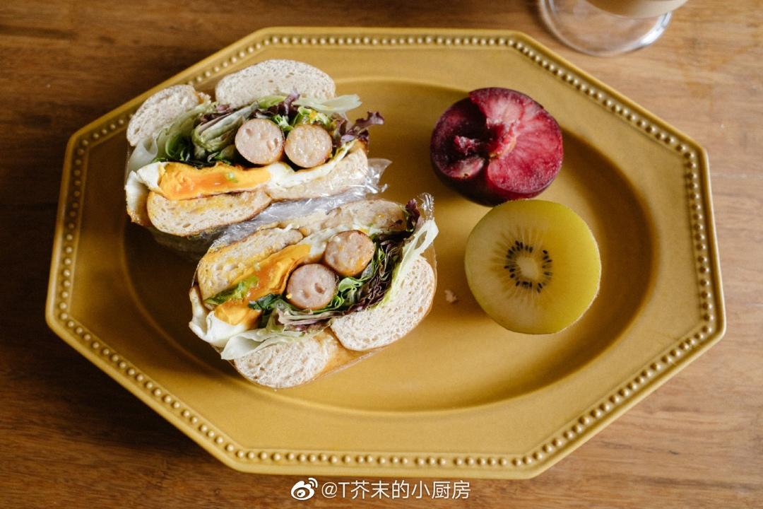 碱水贝果｜海陆贝果三明治【北鼎烤箱菜谱】