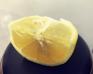 缤纷夏日之百香果柠檬芒果缤纷饮品的做法 步骤4